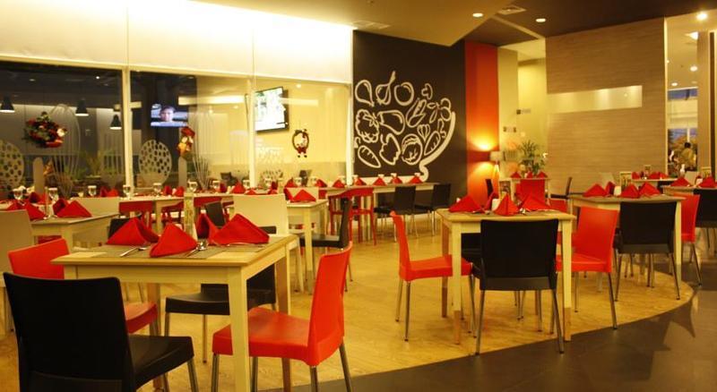 Ibis Surabaya City Center Exterior foto